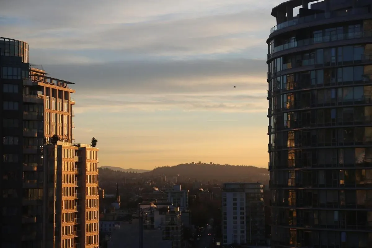 Daire Spacious 3Br Condo In Downtown Vancouver Central Location Kanada