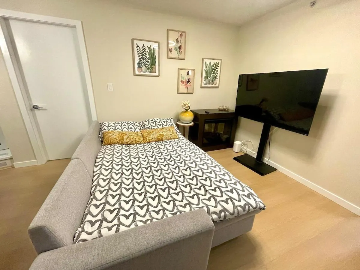 Spacious 3Br Condo In Downtown Vancouver Central Location Kanada