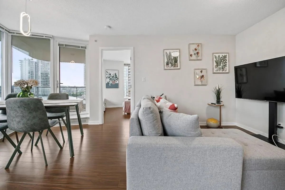 Spacious 3Br Condo In Downtown Vancouver Central Location Διαμέρισμα